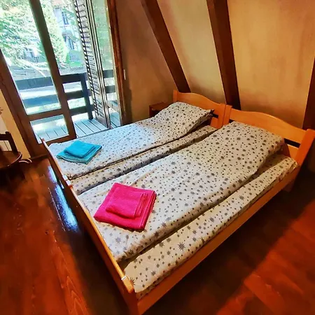 Treska 98 Case de vacanță *