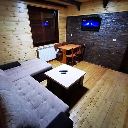 Treska 98 Case de vacanță